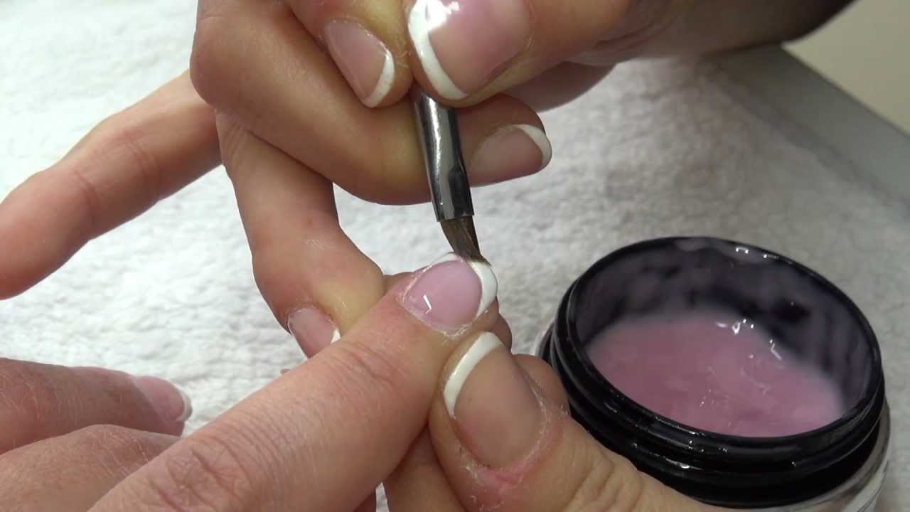 Recubrimiento de la Uña con Gel Reconstructor